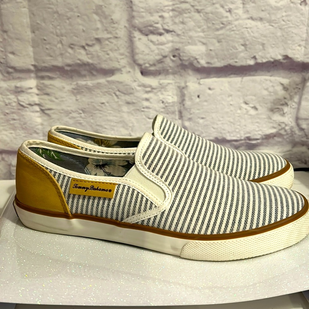 Tommy Bahama Sailor Loafer Flats Slip On Shoes Sneakers Women Size 8